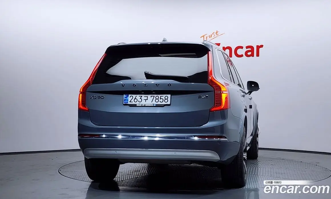Volvo XC90 2022 2.0 автомат (гидро), фото 4
