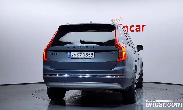 Volvo XC90 2022 2.0 автомат (гидро), миниатюра 4