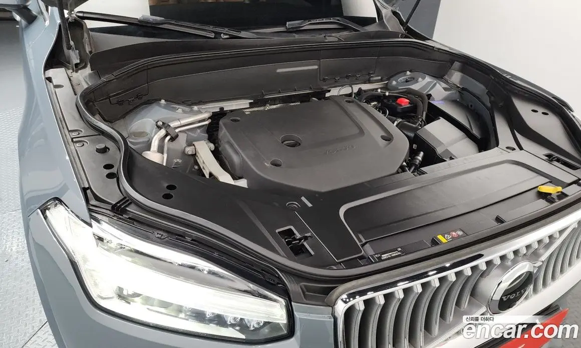 Volvo XC90 2022 2.0 автомат (гидро), фото 6
