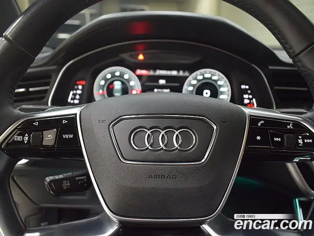 Audi A6 2021 2.0 автомат (гидро), миниатюра 11