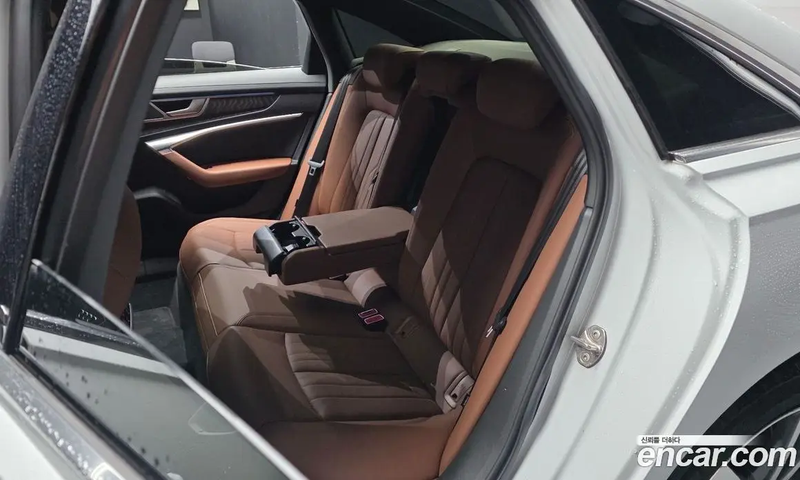 Audi A6 2022 2.0 автомат (гидро), фото 18