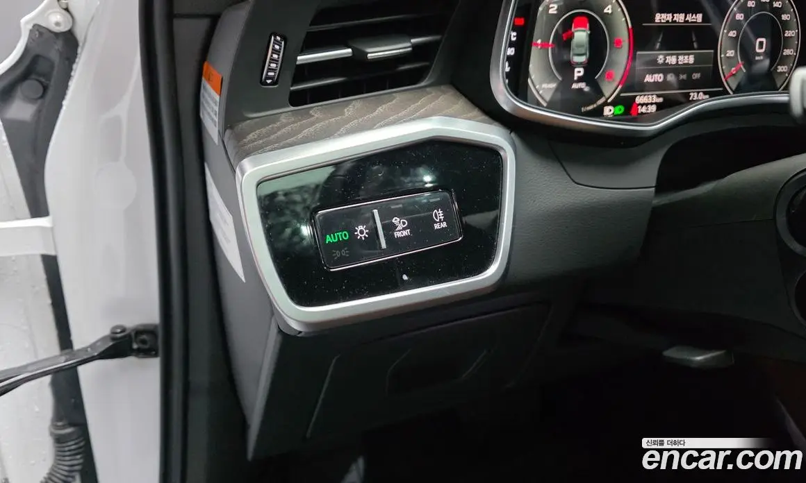 Audi A6 2022 2.0 автомат (гидро), фото 27
