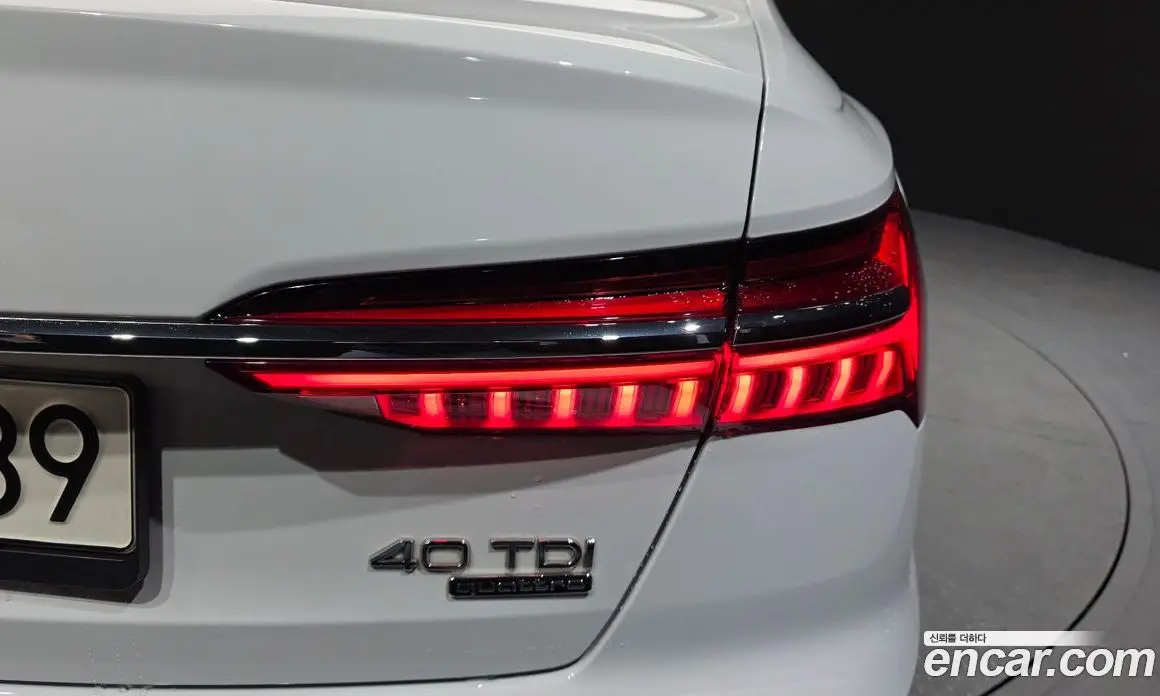 Audi A6 2022 2.0 автомат (гидро), фото 9