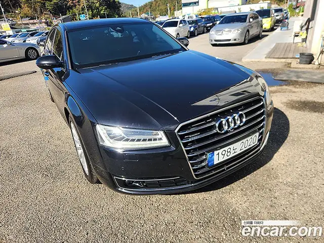Audi A8 2015 3.0 автомат (гидро), миниатюра 3