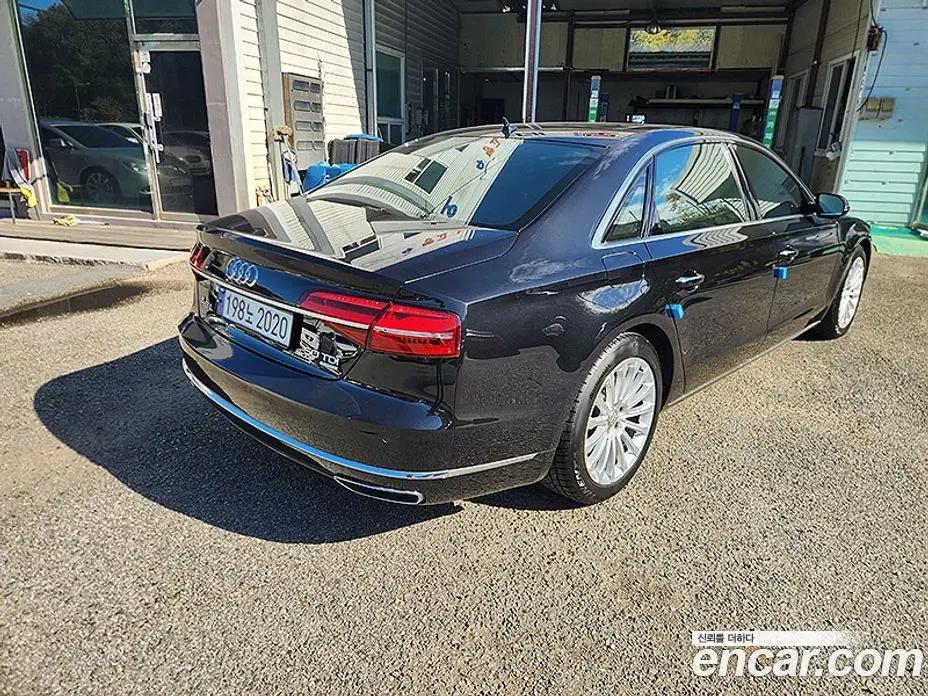 Audi A8 2015 3.0 автомат (гидро), фото 5