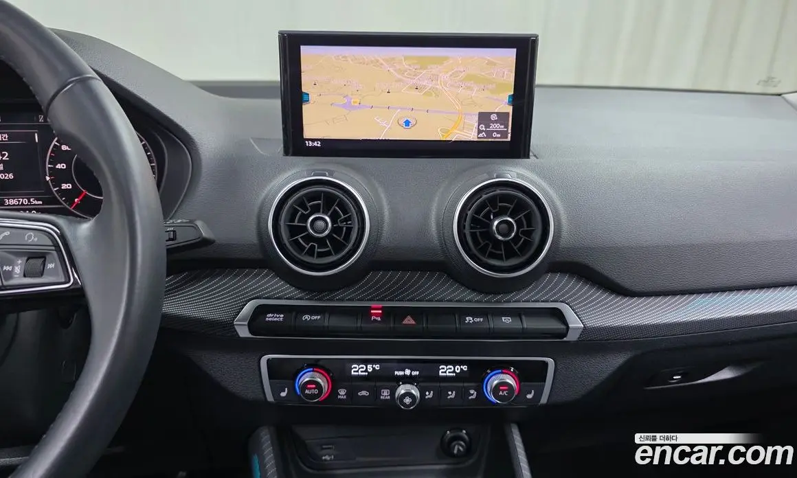 Audi Q2 2020 2.0 автомат (гидро), фото 18