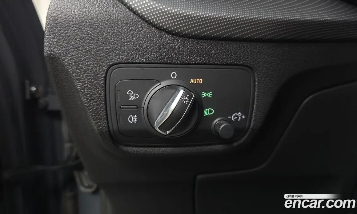 Audi Q2 2020 2.0 автомат (гидро), фото 24