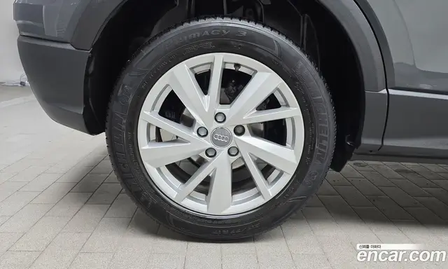 Audi Q2 2020 2.0 автомат (гидро), миниатюра 4