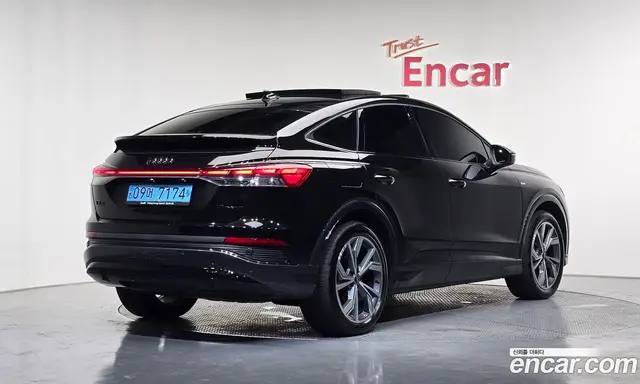 Audi Q4 e-tron 2023 0.2 автомат (гидро), миниатюра 2