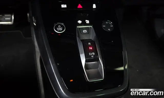 Audi Q4 e-tron 2023 0.2 автомат (гидро), миниатюра 12