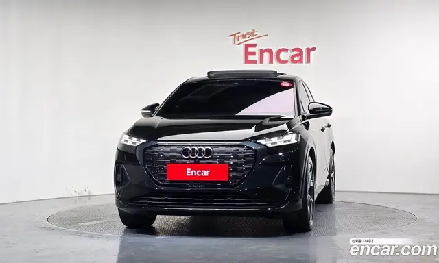 Audi Q4 e-tron 2023 0.2 автомат (гидро), миниатюра 3