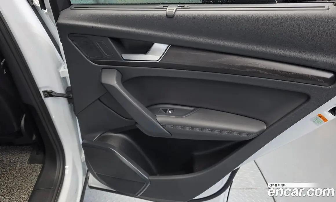 Audi Q5 2022 2.0 автомат (гидро), фото 15