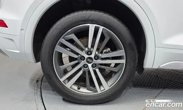 Audi Q5 2022 2.0 автомат (гидро), миниатюра 5