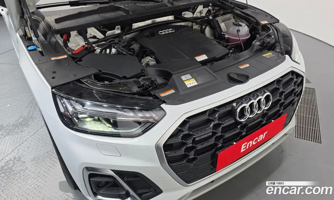 Audi Q5 2022 2.0 автомат (гидро), фото 6