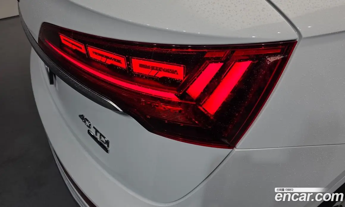 Audi Q5 2022 2.0 автомат (гидро), фото 9