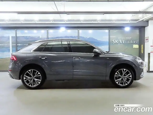 Audi Q8 2021 3.0 автомат (гидро), миниатюра 3