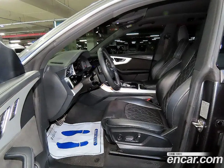 Audi Q8 2021 3.0 автомат (гидро), фото 6
