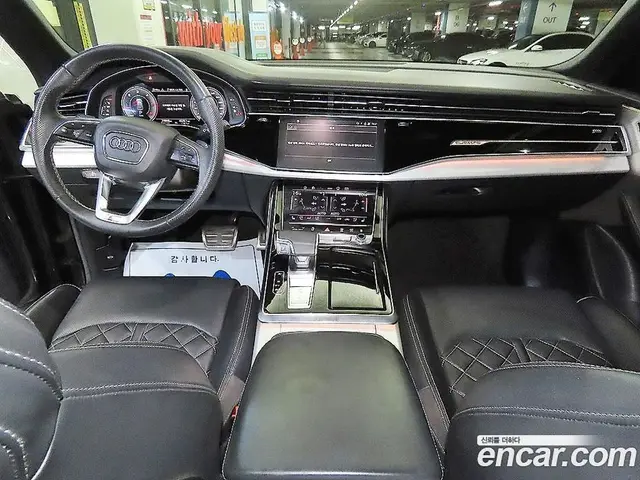 Audi Q8 2021 3.0 автомат (гидро), миниатюра 10
