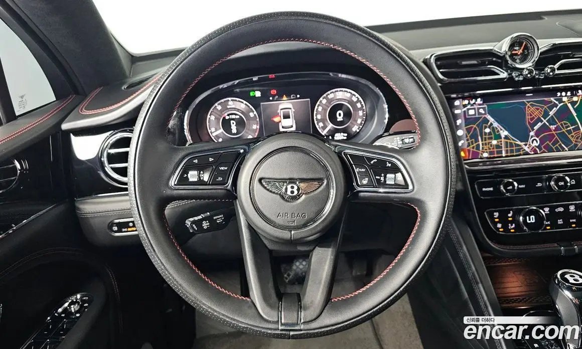 Bentley Bentayga 2024 4.0 автомат (гидро), фото 19
