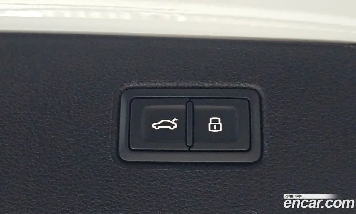 Bentley Bentayga 2024 4.0 автомат (гидро), фото 22