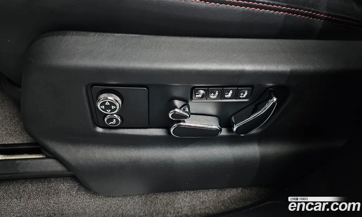 Bentley Bentayga 2024 4.0 автомат (гидро), фото 31