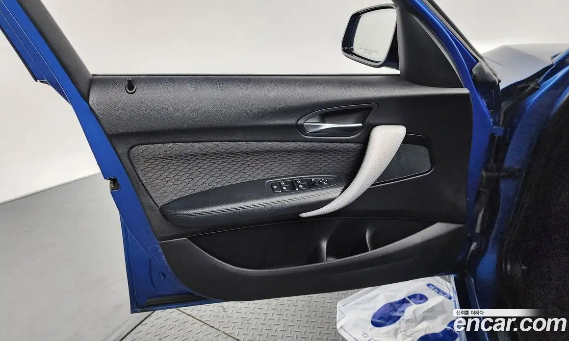 BMW 1 серия 2018 2.0 автомат (гидро), фото 13