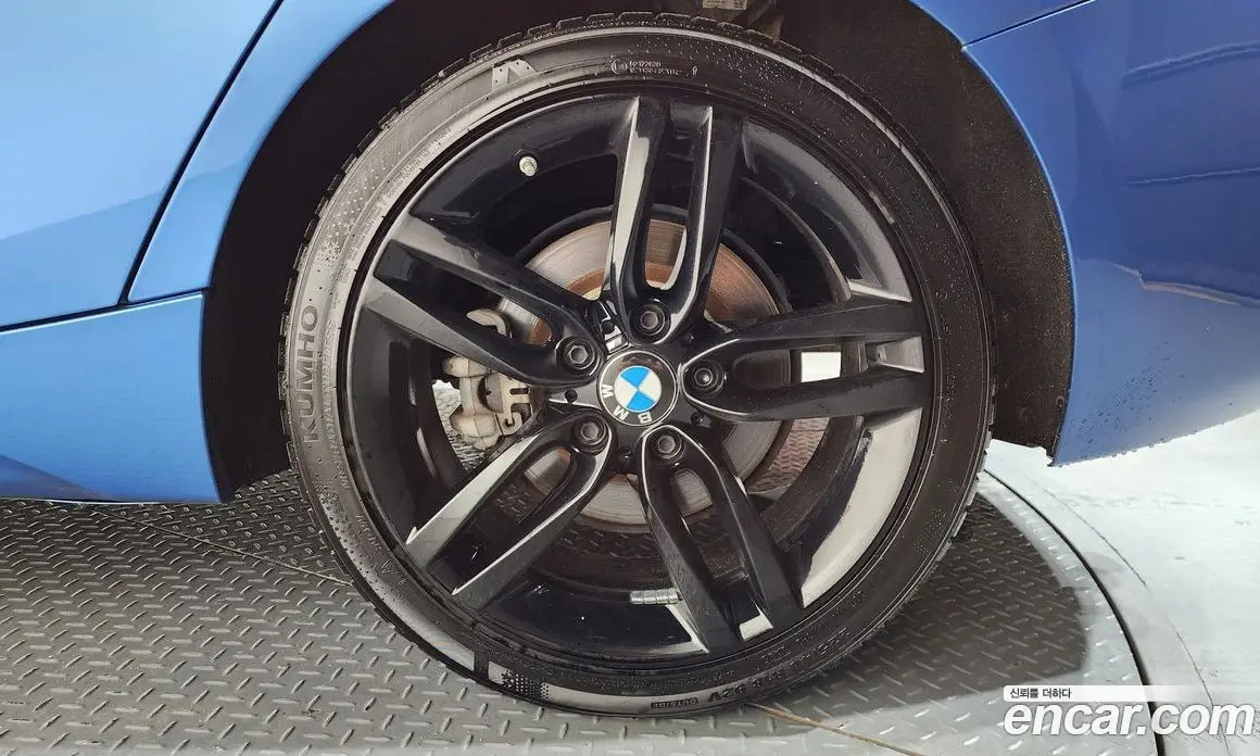 BMW 1 серия 2018 2.0 автомат (гидро), фото 6