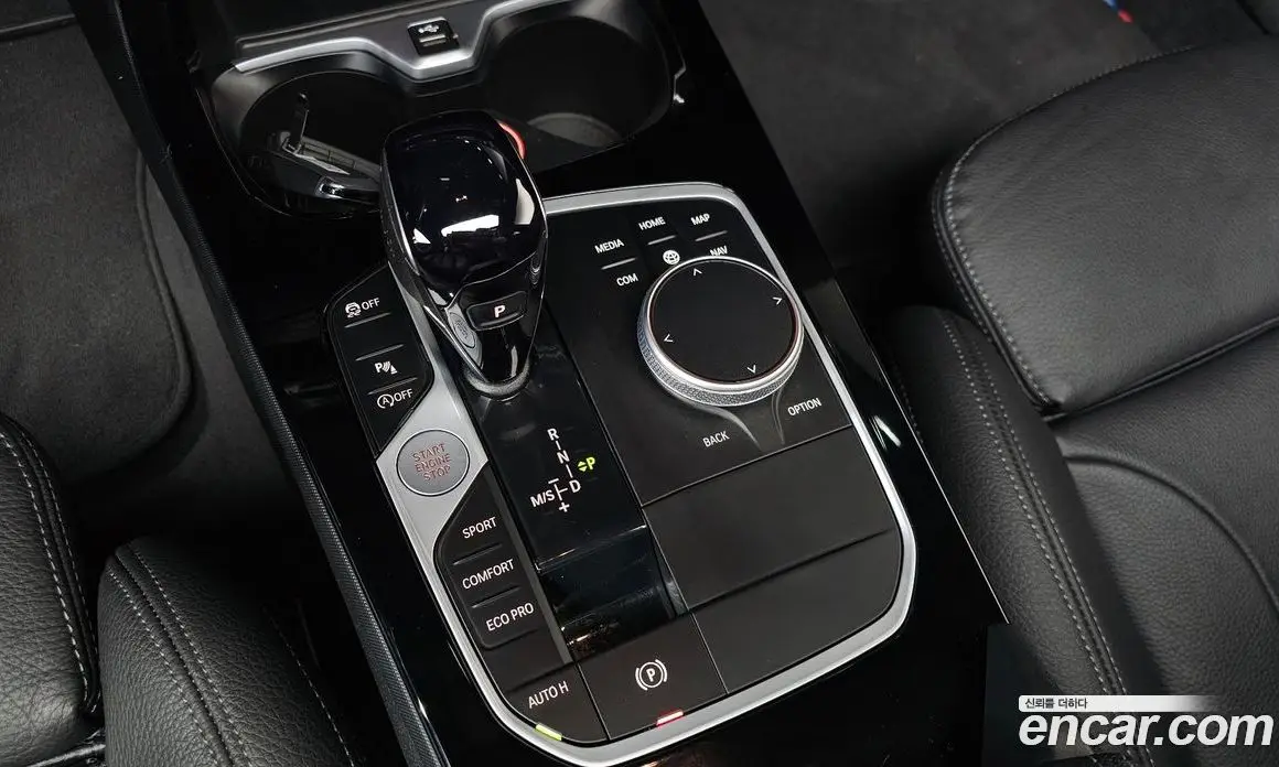 BMW 1 серия 2021 2.0 автомат (гидро), фото 12