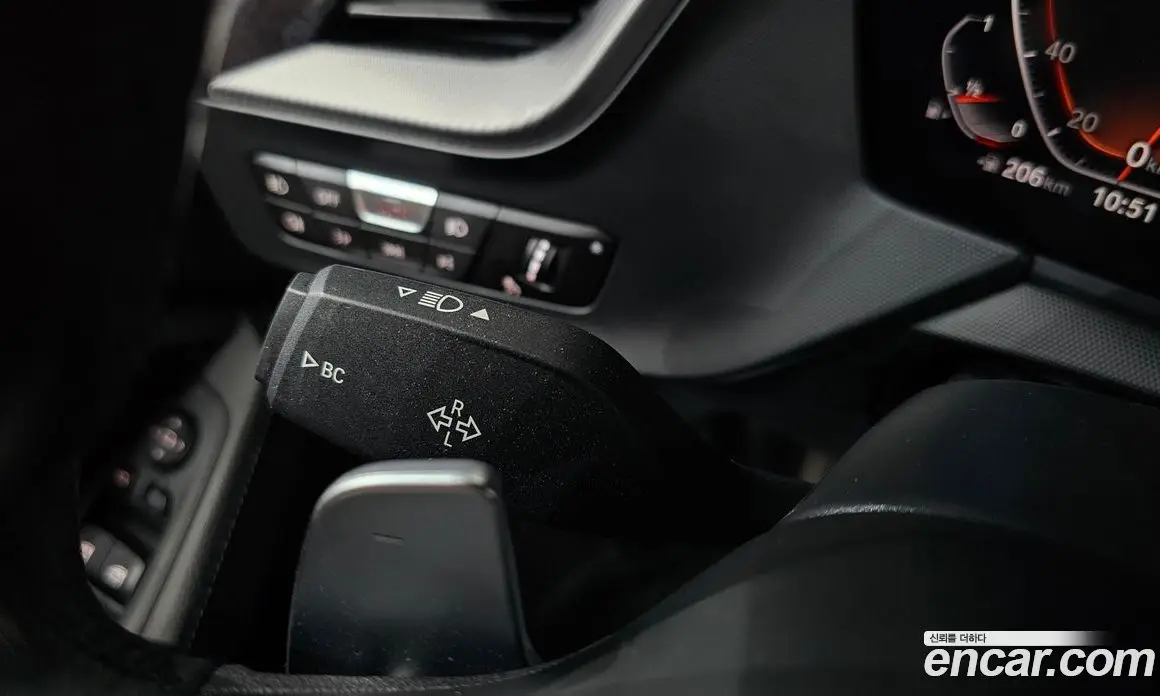 BMW 1 серия 2021 2.0 автомат (гидро), фото 30