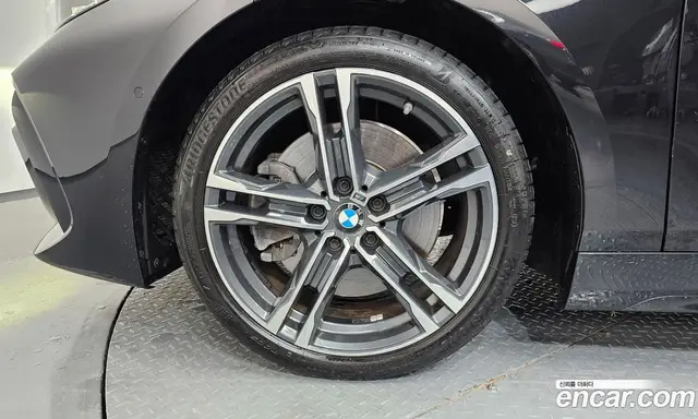 BMW 1 серия 2021 2.0 автомат (гидро), миниатюра 5
