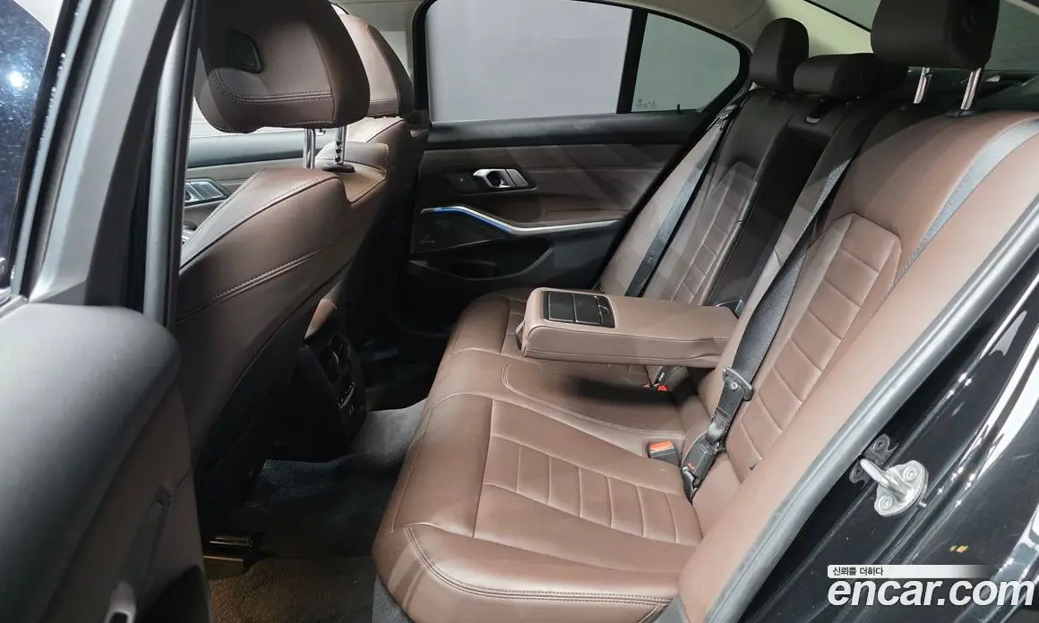 BMW 3 серия 2021 2.0 автомат (гидро), фото 18