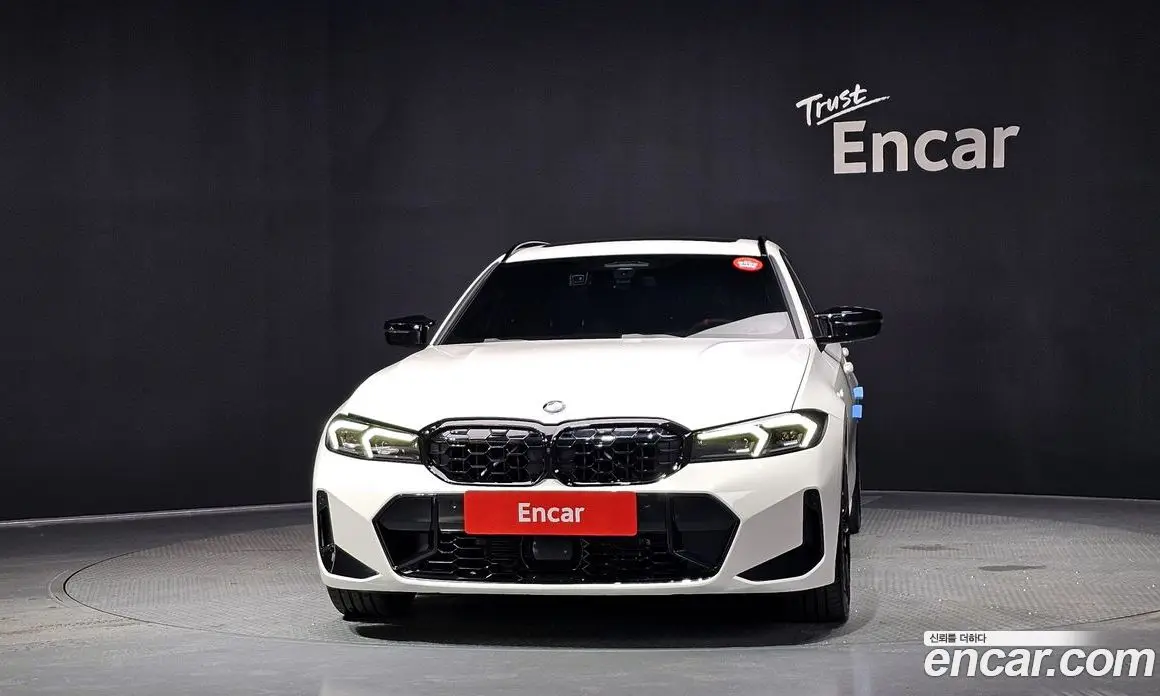 BMW 3 серия 2025 3.0 автомат (гидро), фото 3