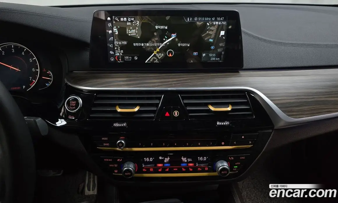 BMW 5 серия 2017 2.0 автомат (гидро), фото 18