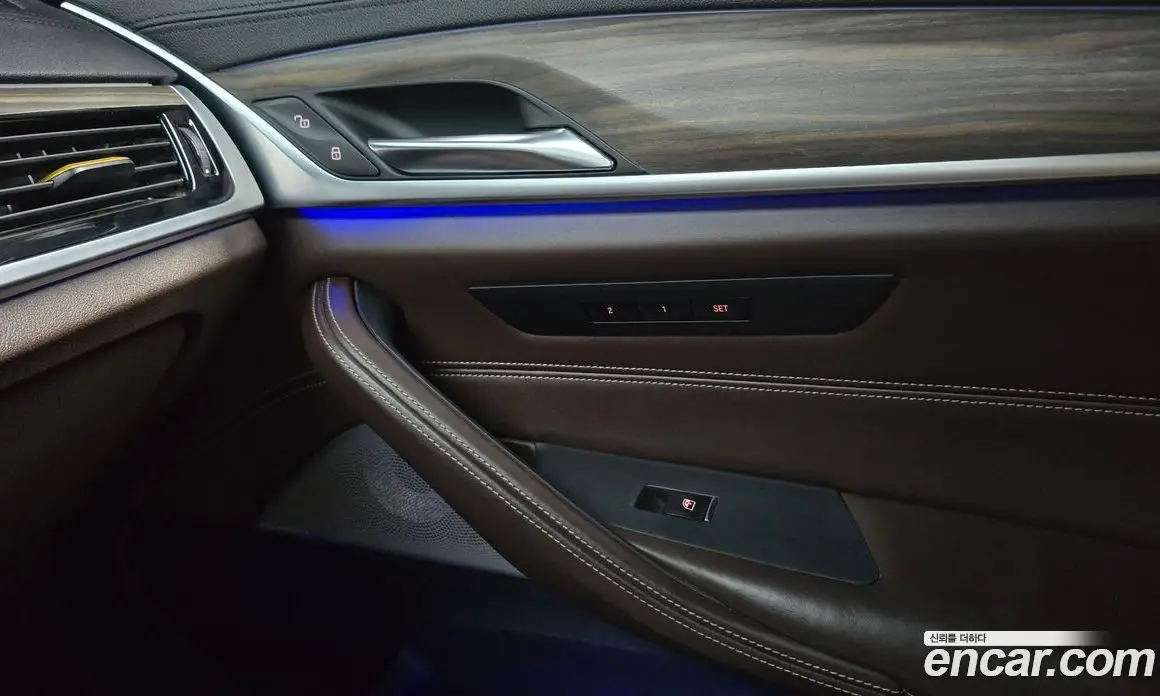 BMW 5 серия 2017 2.0 автомат (гидро), фото 28