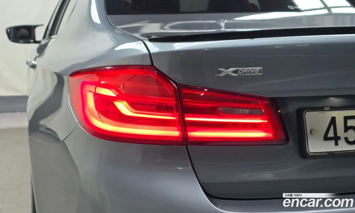 BMW 5 серия 2017 2.0 автомат (гидро), фото 8