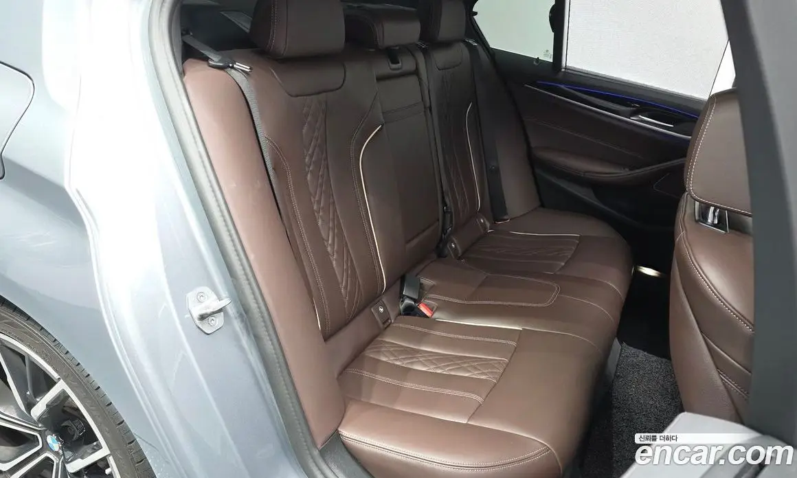BMW 5 серия 2023 2.0 автомат (гидро), фото 11