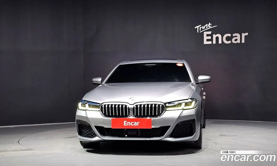 BMW 5 серия 2023 2.0 автомат (гидро), фото 3