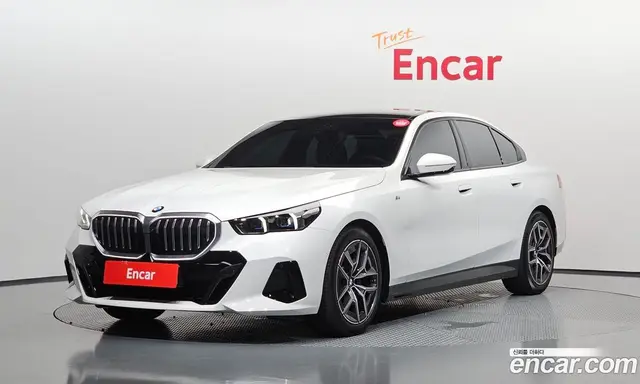 BMW 5 серия 2025 2.0 автомат (гидро), миниатюра 1