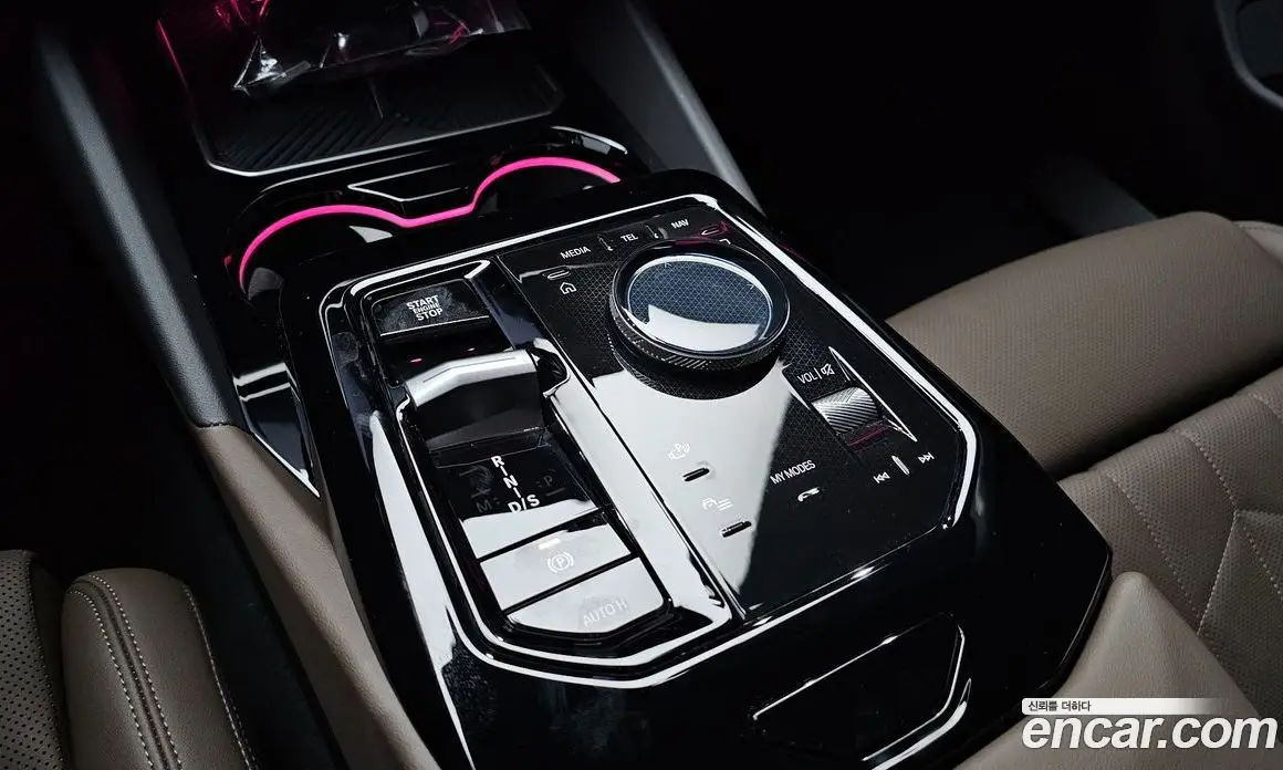 BMW 5 серия 2025 2.0 автомат (гидро), фото 12