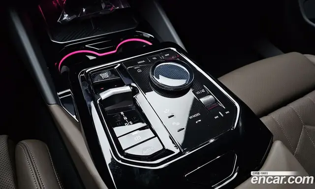 BMW 5 серия 2025 2.0 автомат (гидро), миниатюра 12