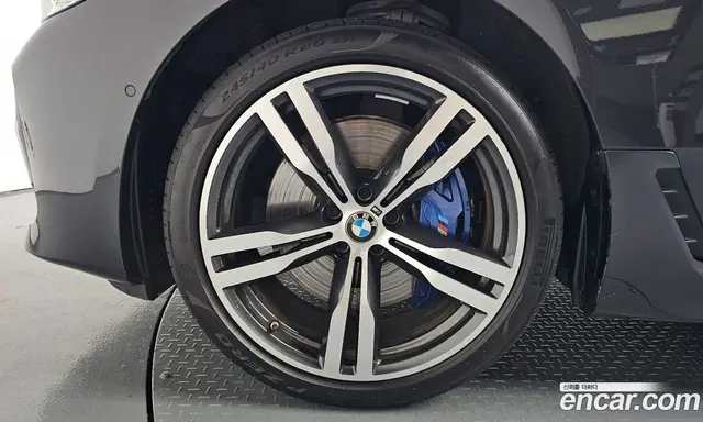 BMW 6 серия 2023 3.0 автомат (гидро), миниатюра 4