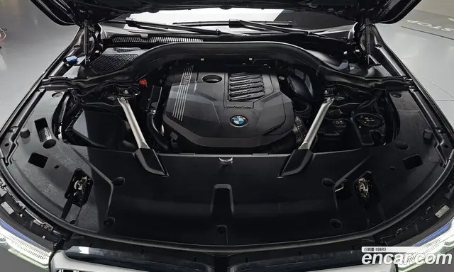 BMW 6 серия 2023 3.0 автомат (гидро), миниатюра 5