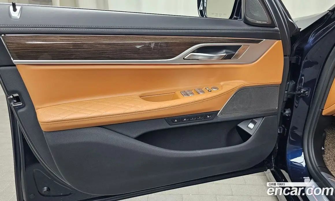 BMW 7 серия 2019 3.0 автомат (гидро), фото 14
