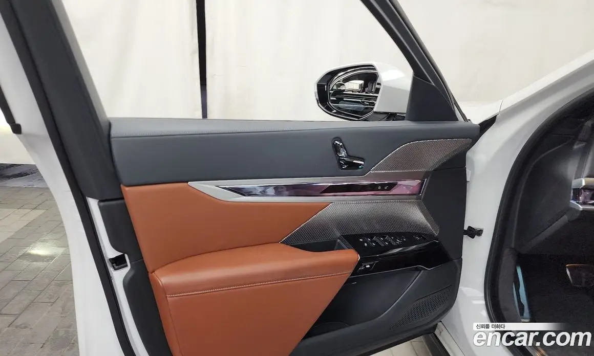 BMW 7 серия 2023 3.0 автомат (гидро), фото 14