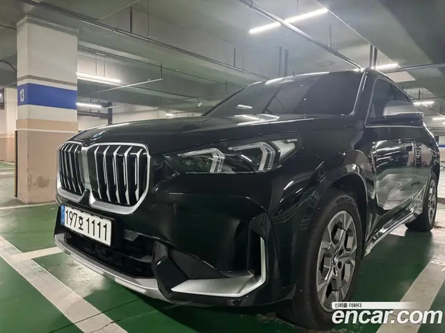 BMW X1 2023 2.0 автомат (гидро), миниатюра 5
