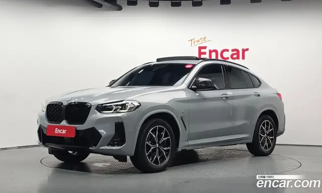 BMW X4 2023 2.0 автомат (гидро), миниатюра 1