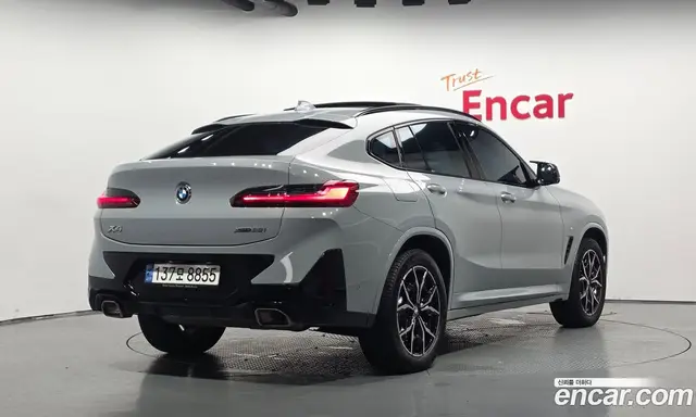 BMW X4 2023 2.0 автомат (гидро), миниатюра 2