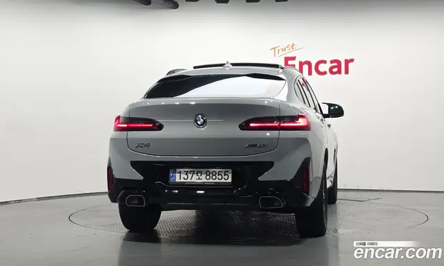 BMW X4 2023 2.0 автомат (гидро), миниатюра 4