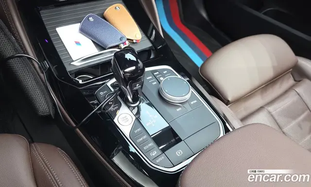 BMW X4 2023 2.0 автомат (гидро), миниатюра 9