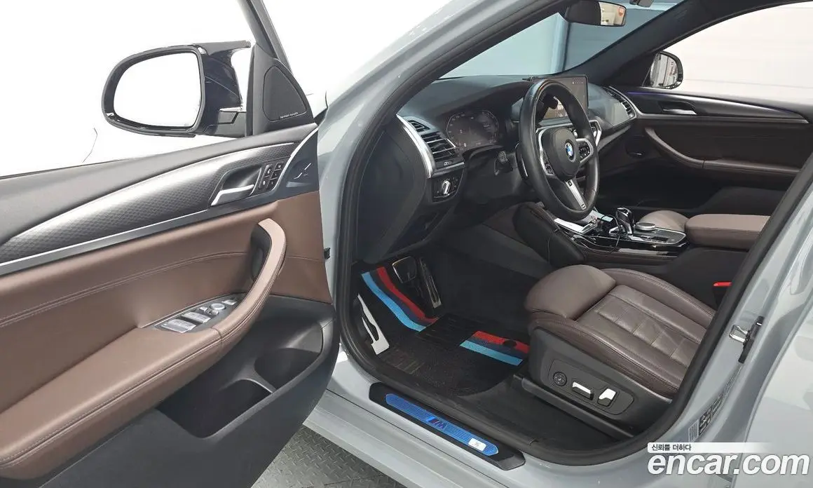 BMW X4 2023 2.0 автомат (гидро), фото 10